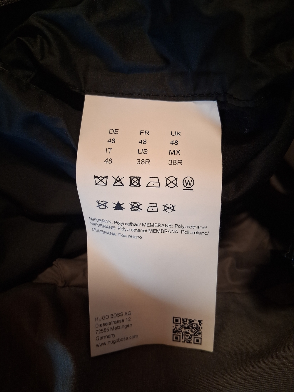 Hugo Boss Two-Tone Gray and Black Quilted Hooded Jacket - Picture 10 of 10